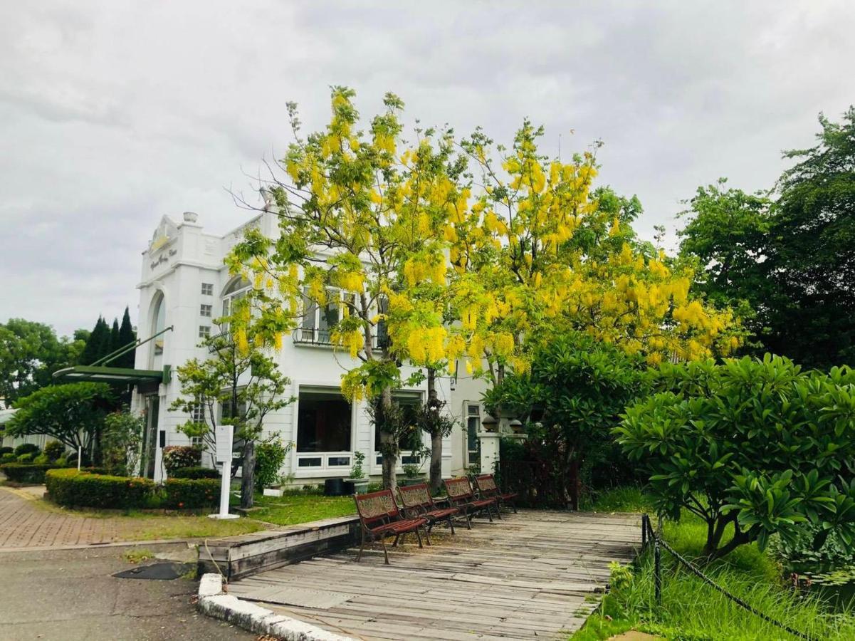 فندق 巨地花園莊園 Xinshi المظهر الخارجي الصورة